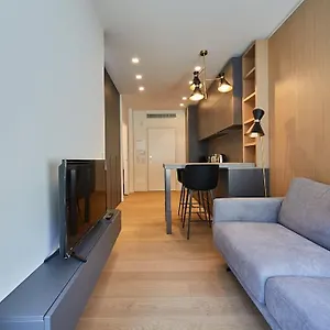 https://luxury-apartment.italymilanhotels.net